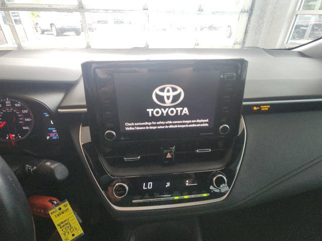 Used 2022 Toyota Corolla SE FWD image 22