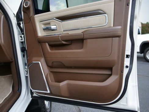 Used 2023 RAM 2500 Laramie AWD/4WD image 48