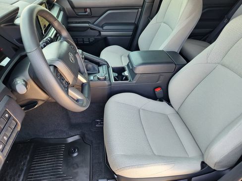 Used 2026 Toyota 4Runner SR5 RWD image 13