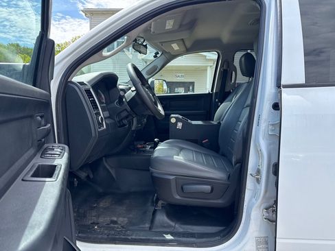 Used 2014 RAM 2500 ST AWD/4WD image 11