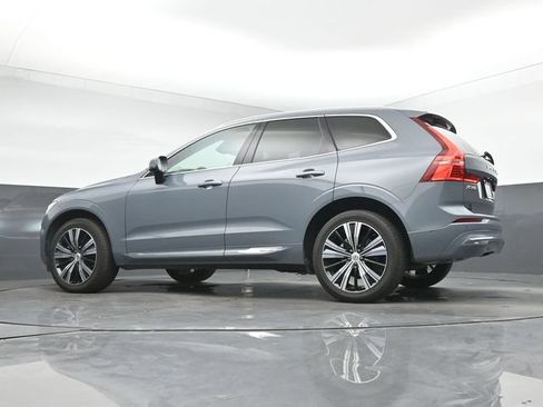 Used 2023 Volvo XC60 B5 Plus w/ Climate Package AWD/4WD image 14