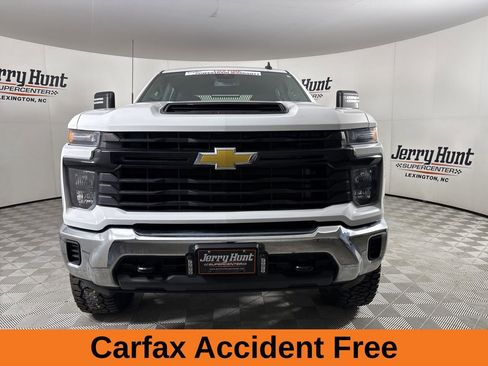 Used 2024 Chevrolet Silverado 3500 W/T w/ WT Safety Package image 3