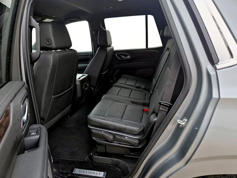 Used 2024 Chevrolet Tahoe LT w/ Luxury Package image 28