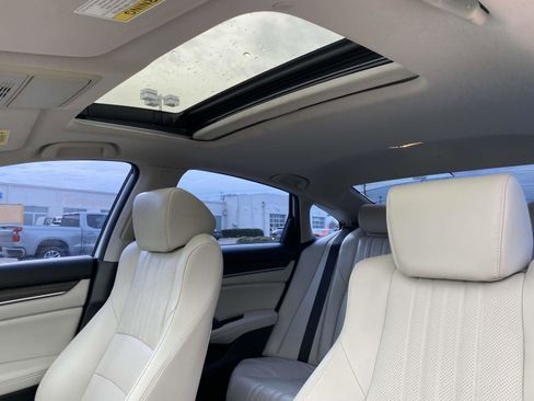 Used 2018 Honda Accord EX-L image 13