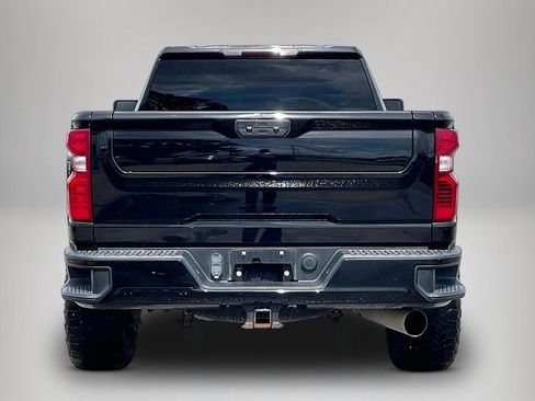 Used 2022 Chevrolet Silverado 2500 Custom w/ Custom Value Package AWD/4WD image 6