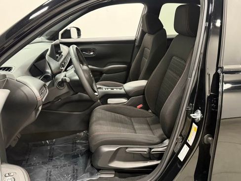 Used 2024 Honda HR-V Sport image 14
