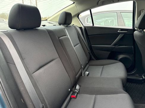 Used 2011 MAZDA MAZDA3 i Touring image 13