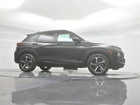Used 2021 Chevrolet TrailBlazer RS image 4