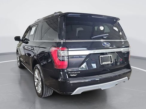 Used 2019 Ford Expedition Platinum AWD/4WD image 6