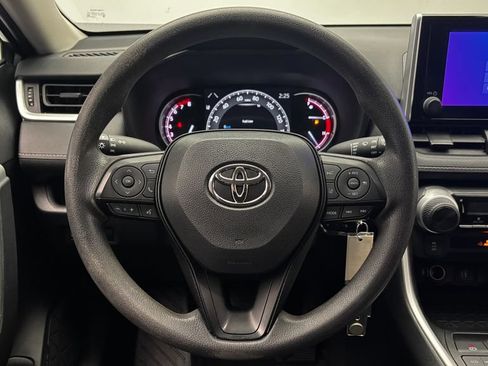 Used 2023 Toyota RAV4 LE AWD/4WD image 26