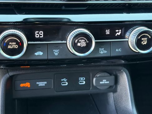 Used 2025 Honda Civic Sport image 21
