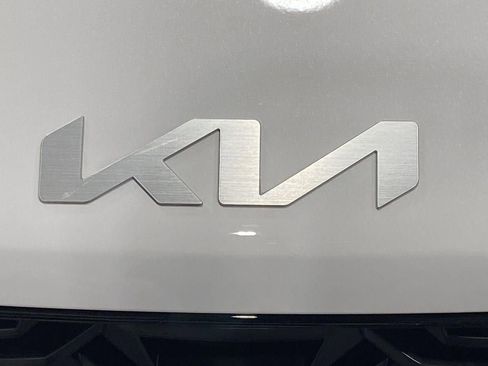 New 2026 Kia Sorento LX FWD image 29
