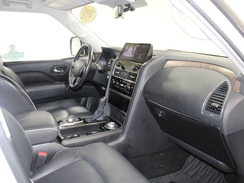 Used 2023 INFINITI QX80 Premium Select w/ Cargo Package image 31