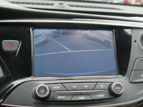 Used 2020 Buick Envision Essence w/ Experience Buick Package AWD/4WD image 12