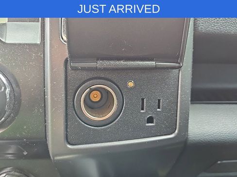 Used 2018 Ford F150 XLT w/ Equipment Group 302A Luxury AWD/4WD image 27