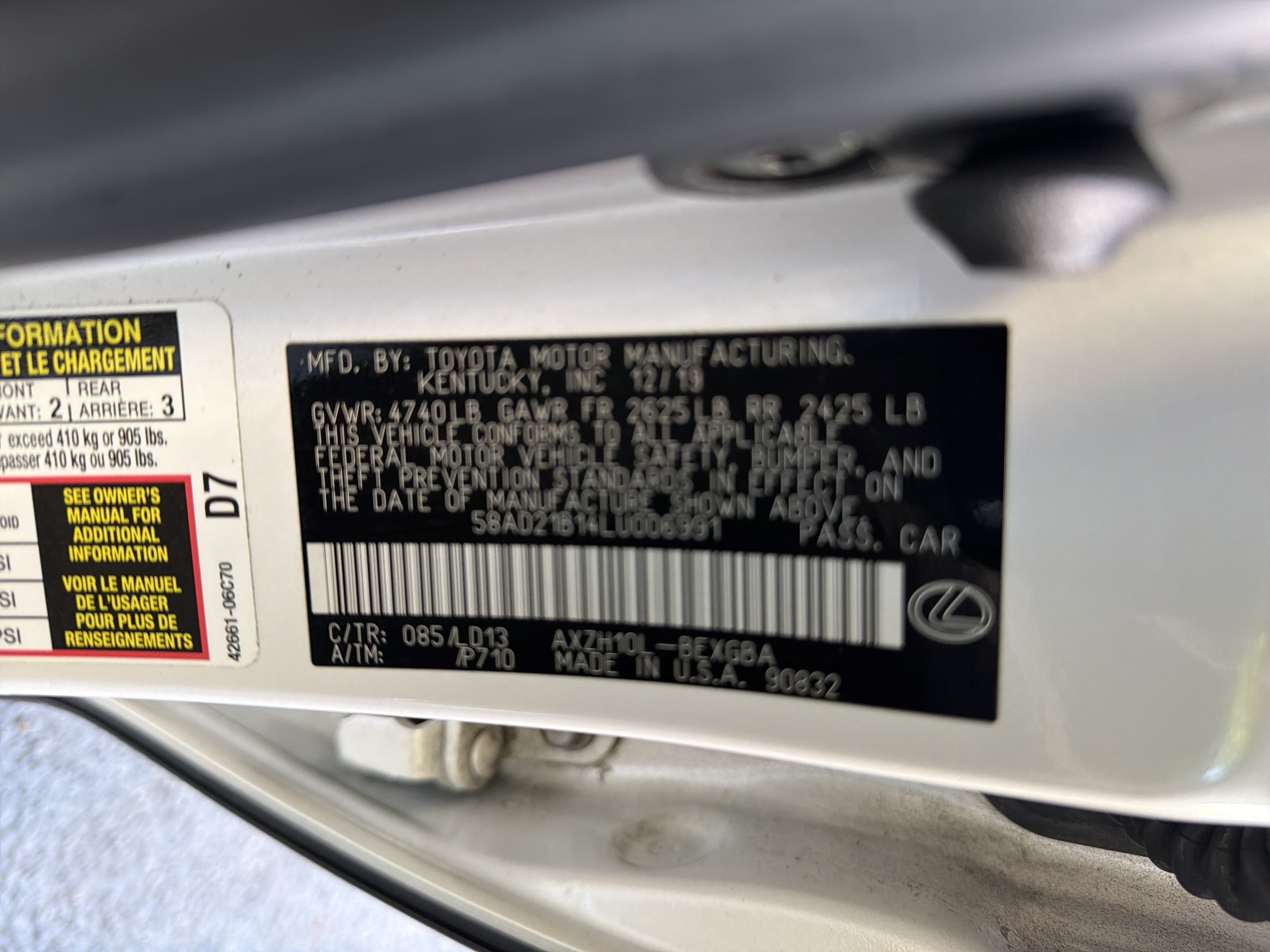 Certified 2020 Lexus ES 300h w/ Premium Package FWD image 47