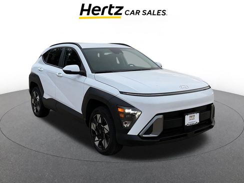 Used 2025 Hyundai Kona SEL image 1