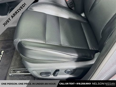 Certified 2023 Nissan Rogue SV w/ SV Premium B Package image 18