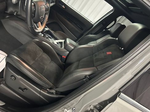 Used 2025 Dodge Durango GT AWD/4WD image 12