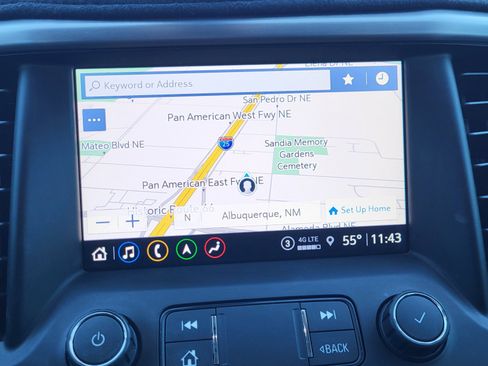 Used 2021 GMC Acadia AT4 w/ Technology Package image 32