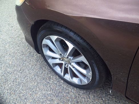Used 2014 Honda Accord EX-L image 21