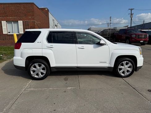 Used 2017 GMC Terrain SLE FWD image 6