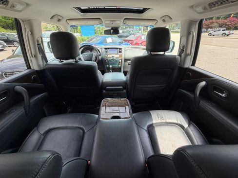 Used 2017 INFINITI QX80 4WD w/ Driver Assistance Package image 27