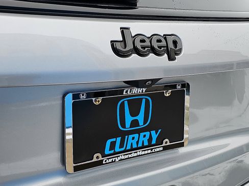 Used 2022 Jeep Compass Latitude image 28