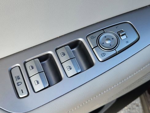 Used 2022 Hyundai Palisade SEL w/ 8P Bench Seat Package image 18