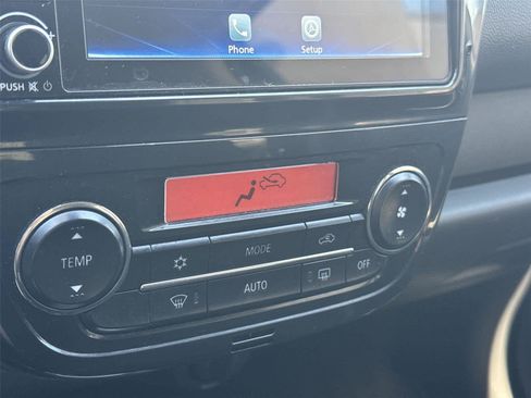 Used 2024 Mitsubishi Mirage ES FWD image 17
