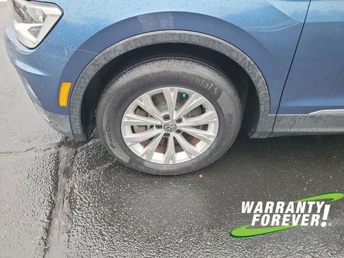 Used 2018 Volkswagen Tiguan SE image 19