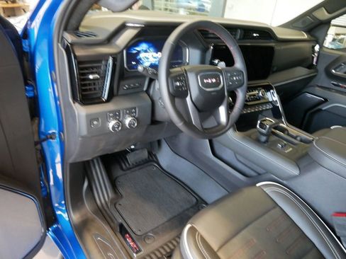New 2024 GMC Sierra 1500 AT4X image 4