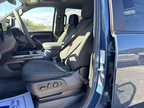 New 2025 Chevrolet Silverado 3500 LT w/ Convenience Package image 14