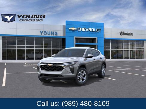 New 2026 Chevrolet Trax LS w/ LS Convenience Package image 8