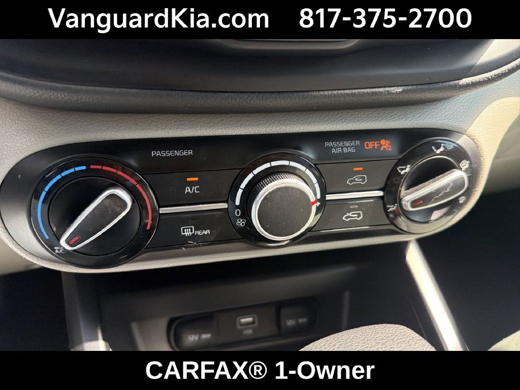 Certified 2025 Kia Soul LX FWD image 18