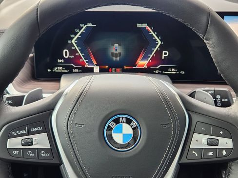 New 2026 BMW X5 xDrive50e image 12