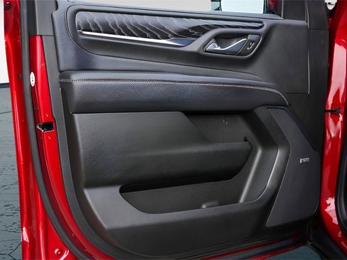 Used 2023 GMC Yukon Denali w/ Max Trailering Package image 28