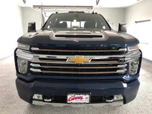 Used 2022 Chevrolet Silverado 2500 High Country AWD/4WD image 6