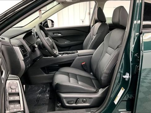 New 2026 Nissan Rogue Dark Armor AWD/4WD image 9