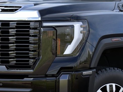 New 2026 GMC Sierra 2500 Denali Ultimate w/ LPO, Black Badging Package AWD/4WD image 39
