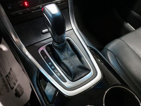 Used 2018 Ford Edge Titanium w/ Equipment Group 301A image 38