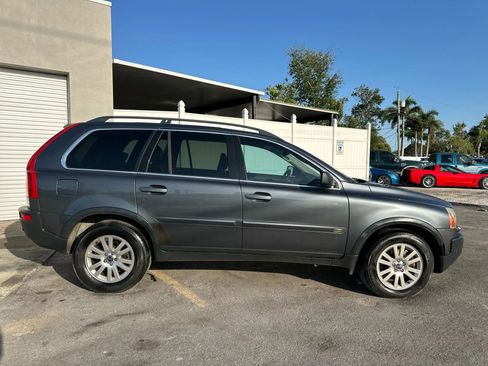 Used 2006 Volvo XC90 V8 image 2