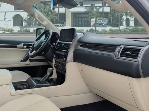 Certified 2023 Lexus GX 460 Premium AWD/4WD image 28