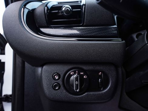 Used 2024 MINI Cooper Clubman S image 26