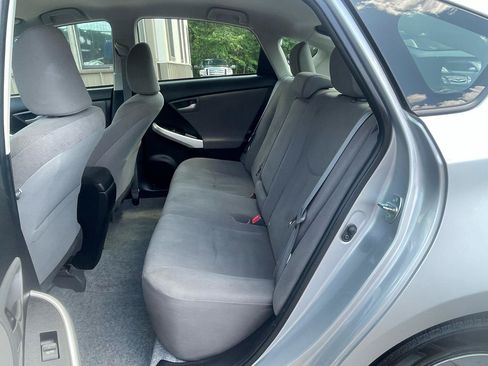 Used 2014 Toyota Prius Two FWD image 9