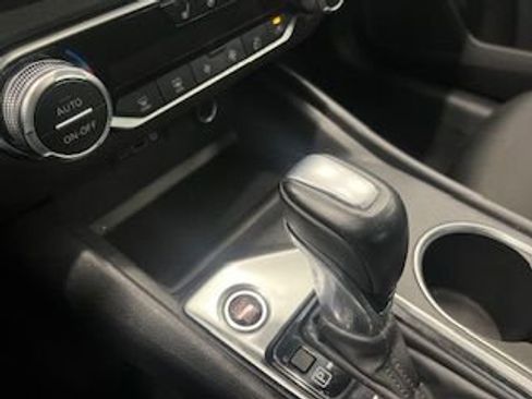 Used 2019 Nissan Altima 2.5 SV image 25