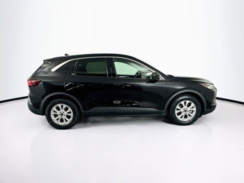 Used 2024 Ford Escape Active FWD image 10