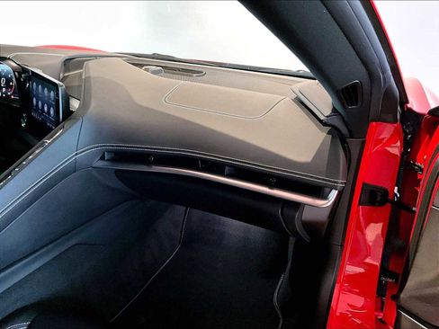 Used 2023 Chevrolet Corvette Stingray Preferred Cpe w/ Z51 Performance Package image 23