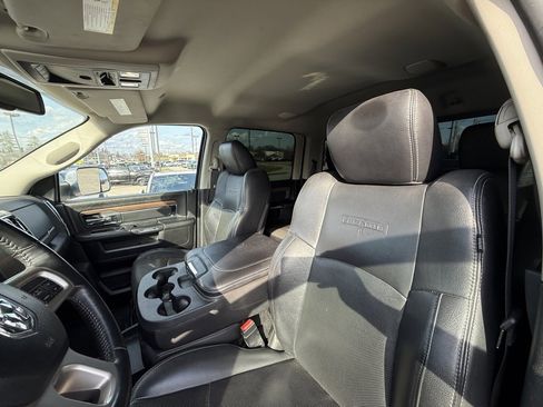 Used 2017 RAM 2500 Laramie image 15