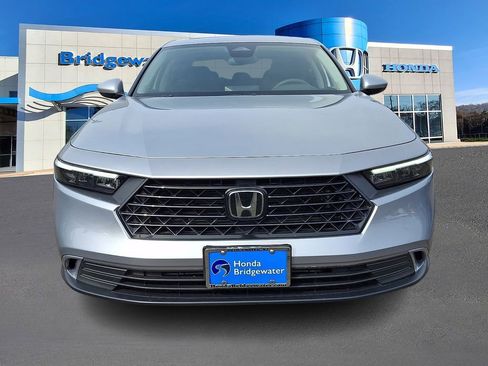 Used 2024 Honda Accord EX image 2